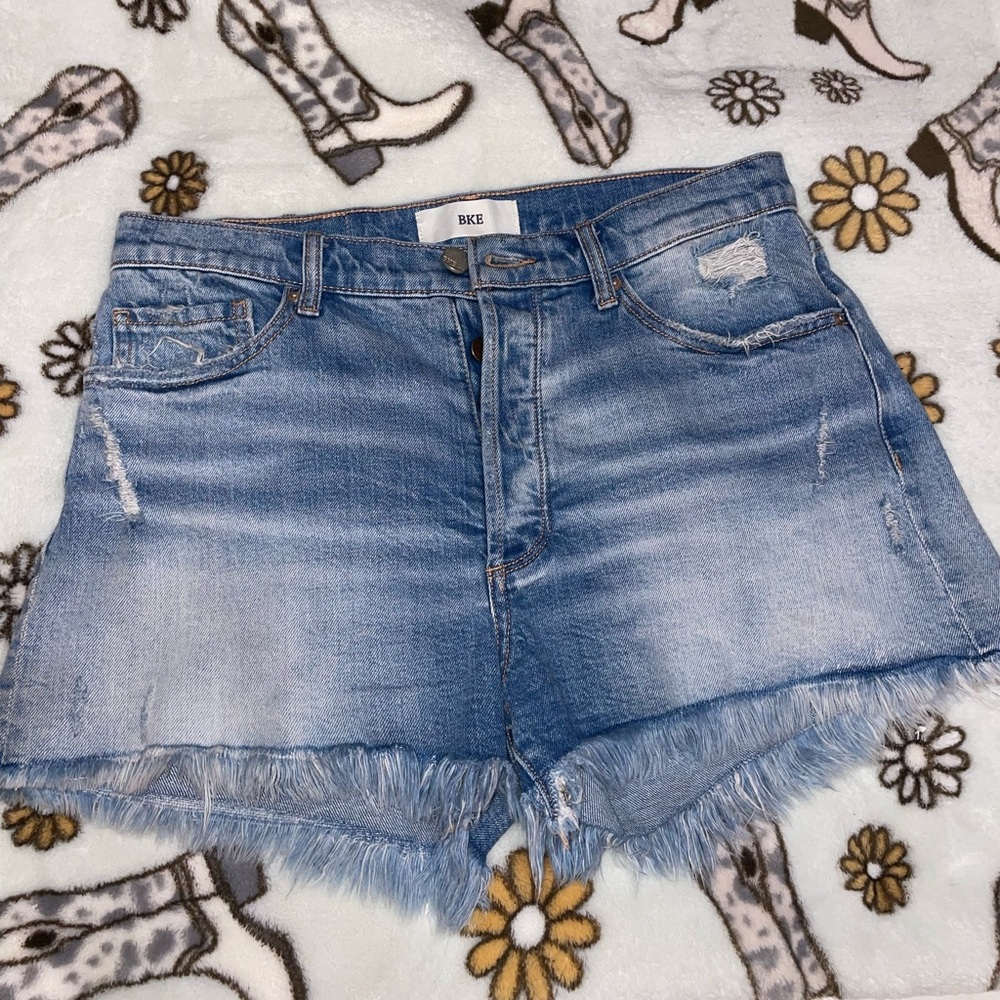 BKE blue jean shorts